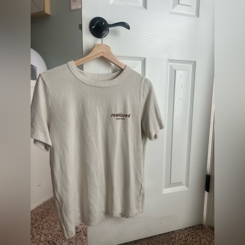 Sun kissed Madewell tee
